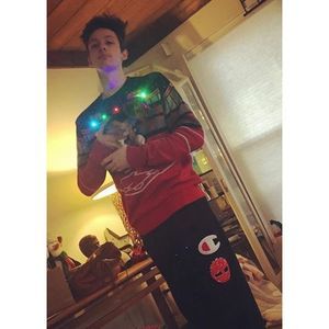 Meet your Posher, Asher